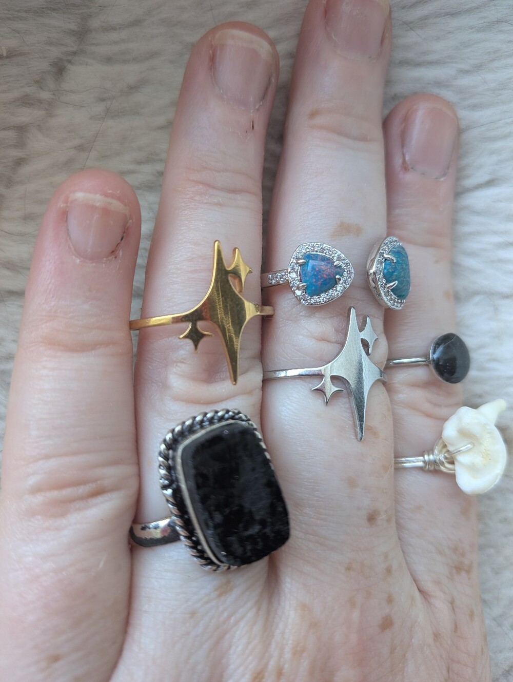 Ring Lot - Picture 3 of 3